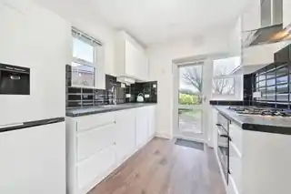 1 Appleton Gardens, photo 2