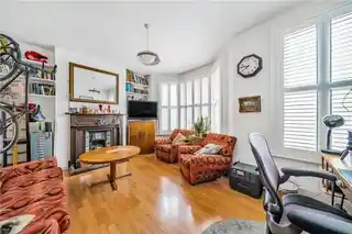 1 Belgrave Road, photo 2