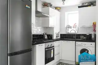 1 Boardman Close, photo 3