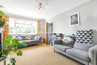 1 Bramdean Gardens, photo 2