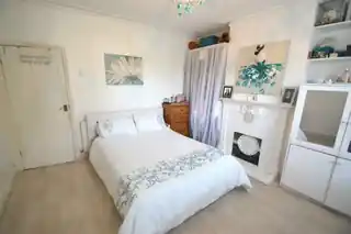1 Camden Avenue, photo 3