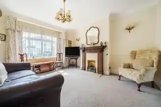 1 Clayfarm Road, photo 2