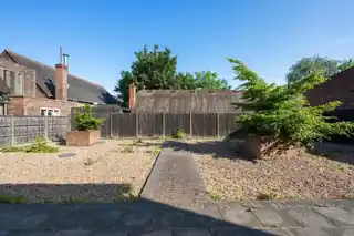1, Daisy Court, Belmont Road, photo 4
