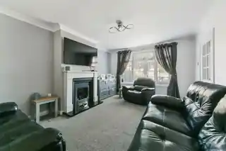 1 Hamilton Way, photo 3