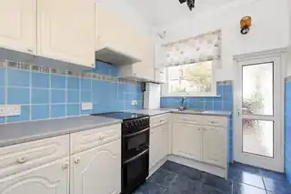 1 Hexham Road, photo 3