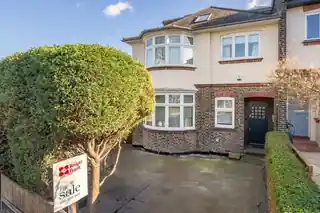 1 Honor Oak Road, photo 3