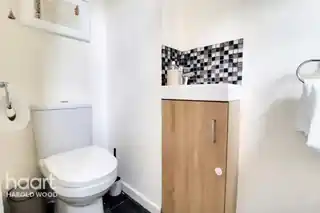 1 Jarvis Way, photo 3