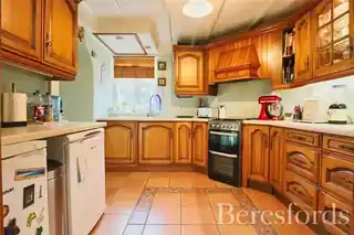 1 Kelburn Way, photo 2