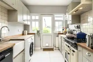 1 Kingsdale Road, photo 4