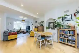 1 North Lane, photo 2