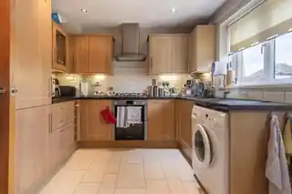 1 Orchid Close, photo 3
