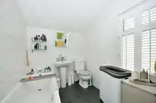 1 Palmerston Road, photo 4