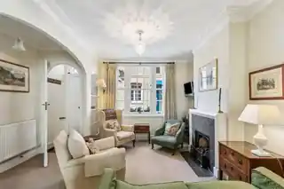 1 Paradise Walk, photo 3