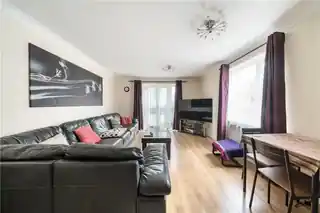 1, Raven Tree House, Cecil Manning Close, photo 2