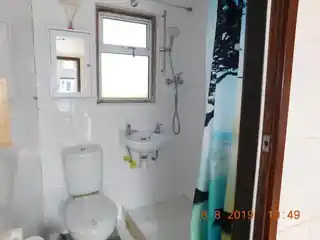 1 Review Road, photo 3