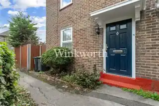 1 Rowland Hill Avenue, photo 2