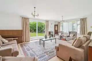 1 Royston Park Road, photo 4