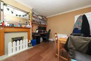 1 Shelley Close, photo 4