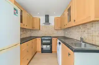 1 St Johns Road, photo 2