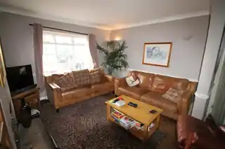 1 Sydney Road, photo 2