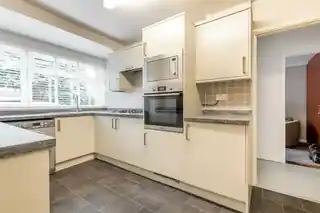 1 Trinity Gardens, photo 3