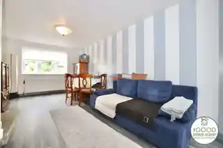 1 Webb Gardens, photo 3