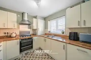 10 Arnwil Drive, photo 2