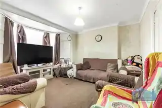 10 Ashley Road, photo 2