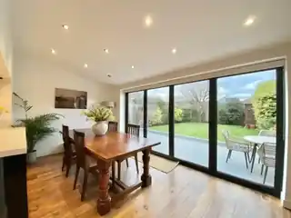 10 Binstead Close, photo 4