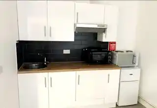 10 Burnside Road, photo 4