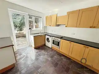 10 Carnation Street, photo 4