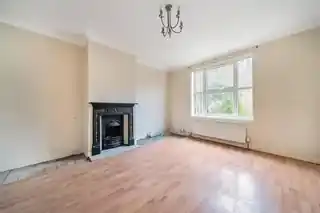 10 Combermere Road, photo 2