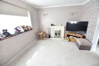 10 Cygnet Avenue, photo 3