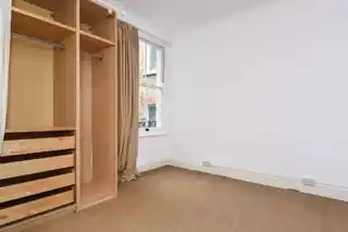 10 Daphne Street, photo 4