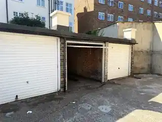 10, Egerton Court, Paradise Road, photo 3