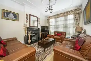 10 Heber Road, photo 2