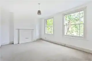10 Henshaw Street, photo 3