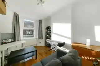 10 Jephson Road, photo 2