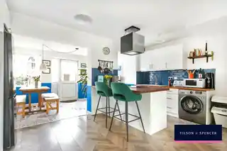 10 Leyburn Road, photo 3