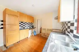 10 Little Ilford Lane, photo 4
