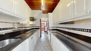 10 Lytton Close, photo 2