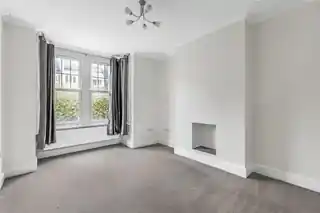 10 Mandrake Road, photo 3