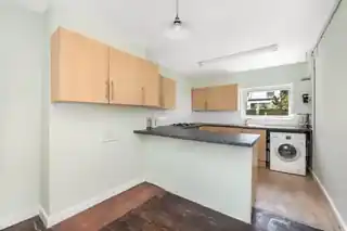 10 Merritt Road, photo 4