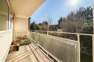 10, Orchard Court, Thornbury Avenue, photo 4