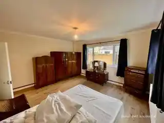 10 Osterley Lane, photo 4