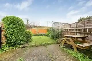 10 Percy Road, photo 2
