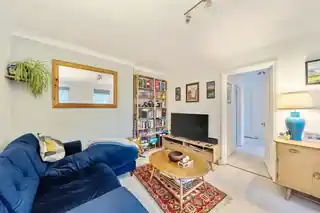 10 Quadrangle Mews, photo 4