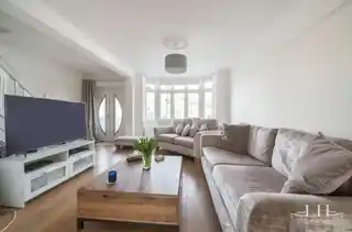 10 Rainsford Way, photo 4