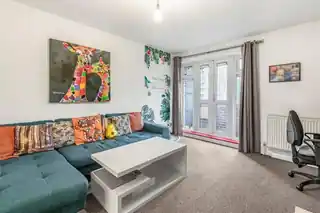 10 Ravens Way, photo 4