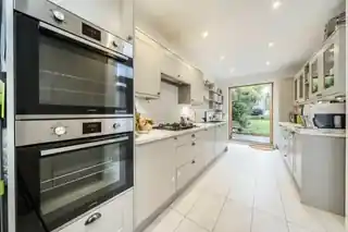 10 Rushford Road, photo 4